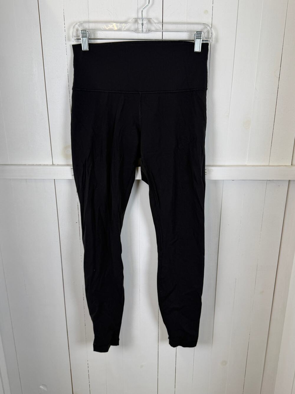 Lululemon Black Ankle Leggings Size 8 Nylon Excellent Condition